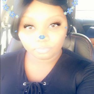 Meet your Posher, Sandy